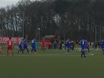 U17 mit sehr engagierter und guter Leistung 2 U17 mit sehr engagierter und guter Leistung 2