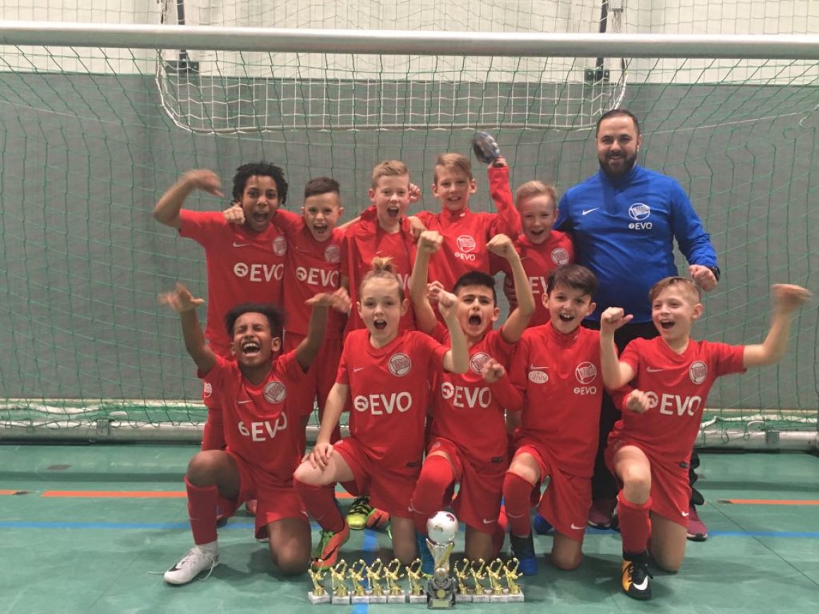 U10 gewinnt den U11 Nachwuchscup beim SV Nauheim 