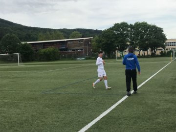 U16 kehrt mit Lastminute-Sieg von der Bergstraße zurück! 2 U16 kehrt mit Lastminute-Sieg von der Bergstraße zurück! 2
