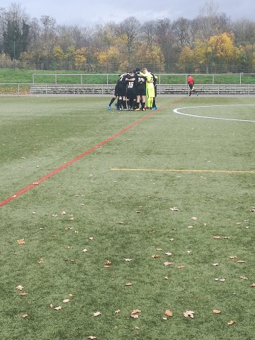 U15 siegt beim KSV Hessen Kassel mit 1:0 (0:0) U15 siegt beim KSV Hessen Kassel mit 1:0 (0:0)