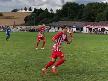 U19 bringen 3 Punkte mit aus Fulda 2 U19 bringen 3 Punkte mit aus Fulda 2
